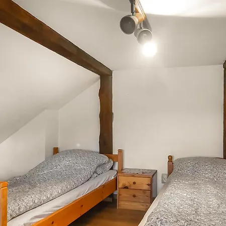 1 Bedroom Stunning In