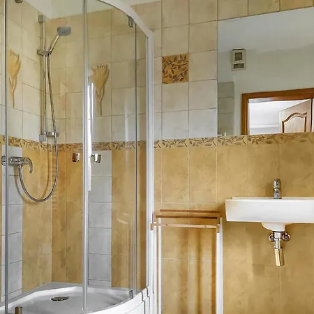 1 Bedroom Cozy In Feriehus